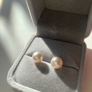 NWT - Freshwater Pearl-earring studs